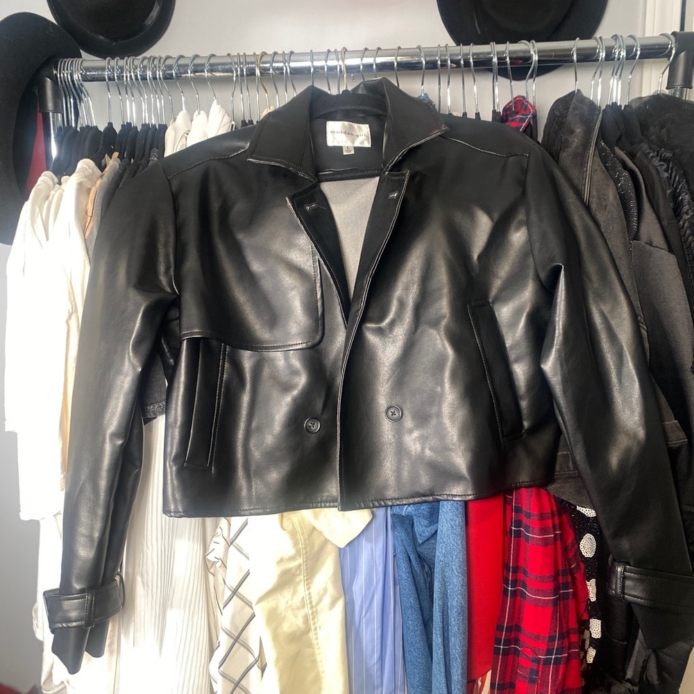 Stylish Black Leather Jacket